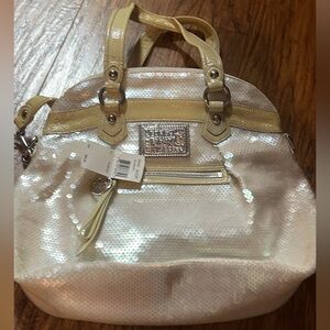Coach poppy nwt